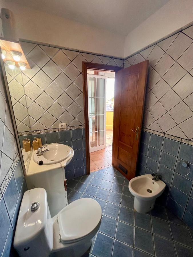 Integral 5 Coliving Bed and Breakfast El Médano Exteriör bild