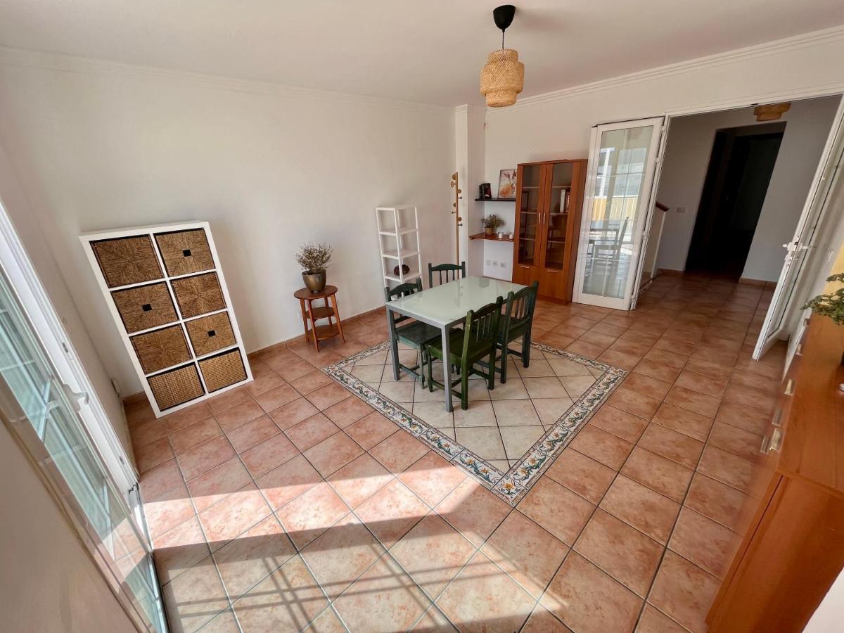 Integral 5 Coliving Bed and Breakfast El Médano Exteriör bild